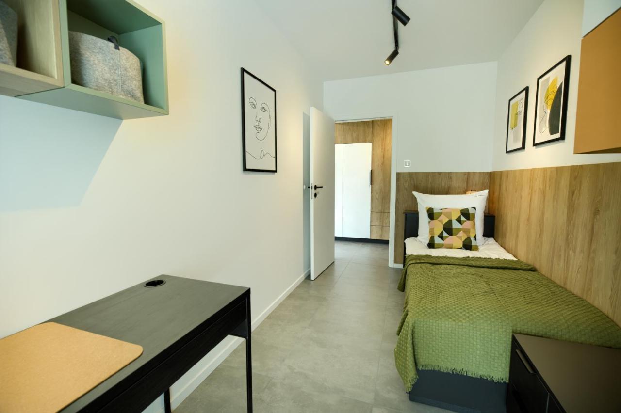 Aboutartapartments - Twin Towers Breslavia Esterno foto