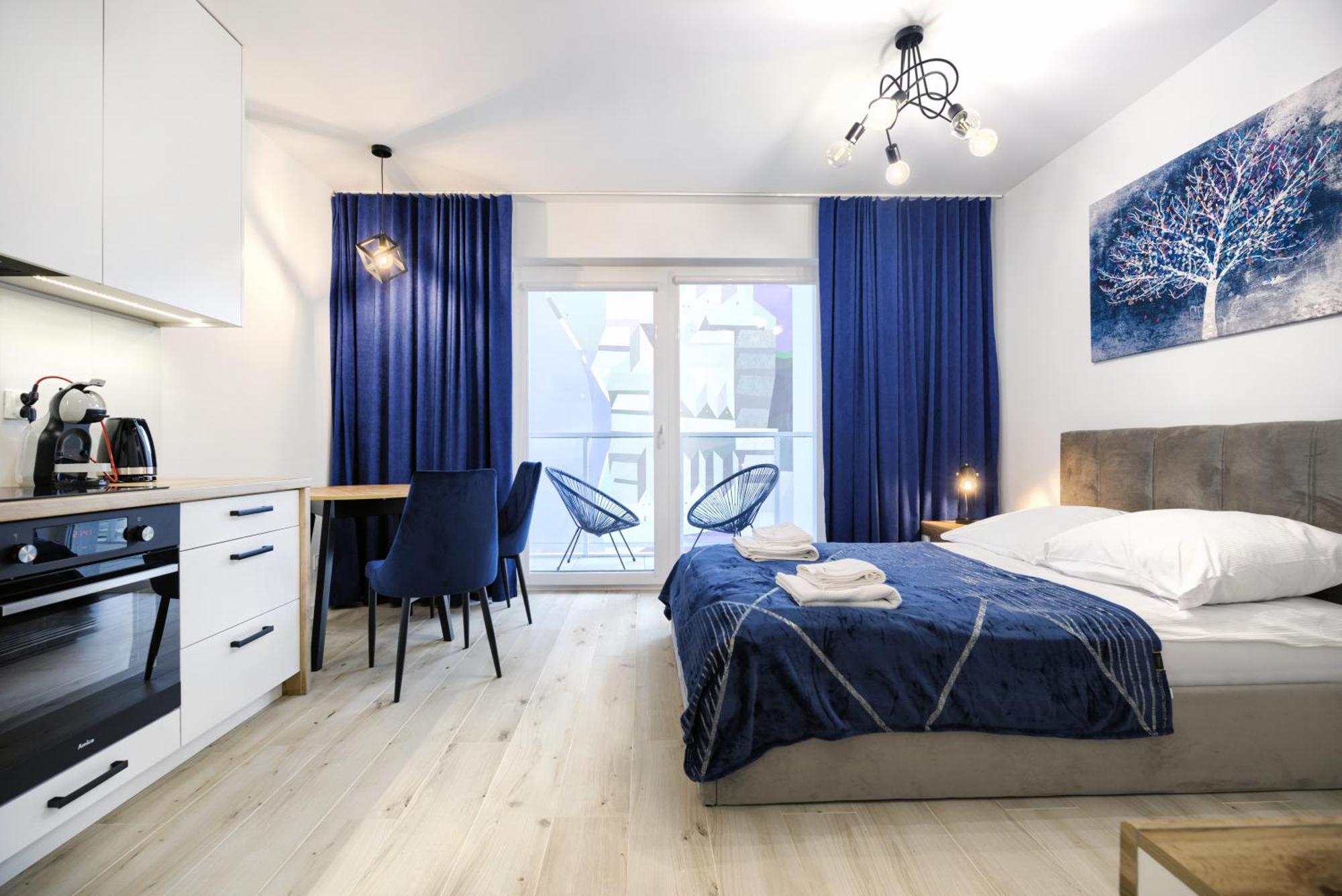 Aboutartapartments - Twin Towers Breslavia Esterno foto