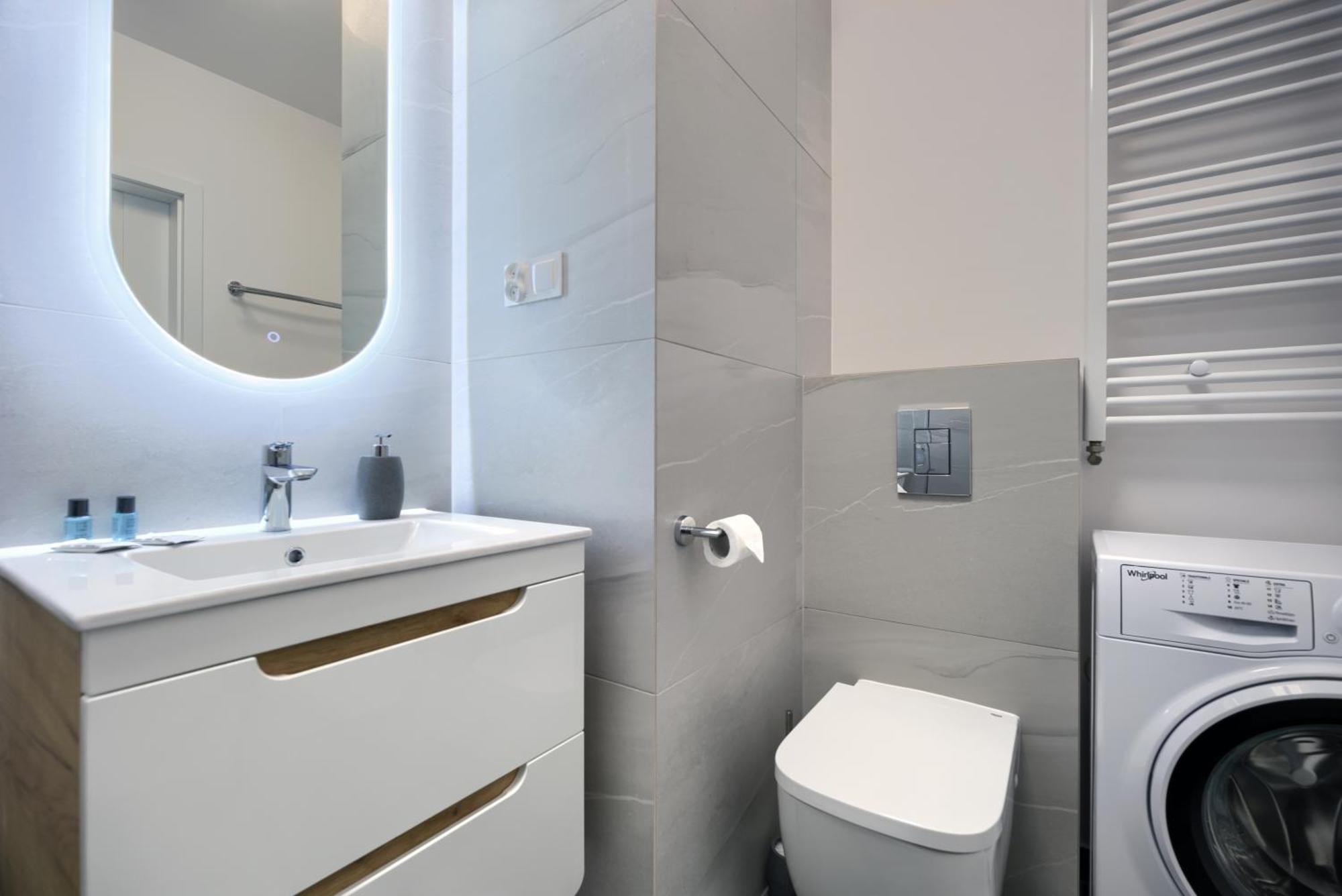 Aboutartapartments - Twin Towers Breslavia Esterno foto
